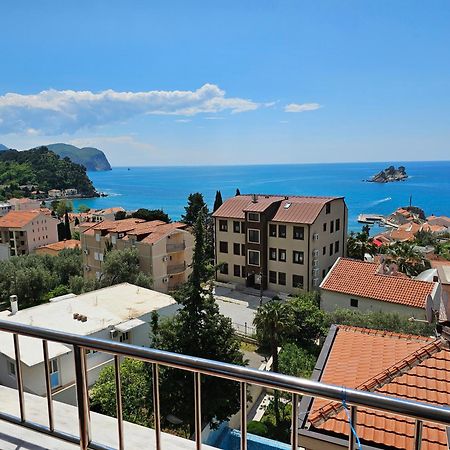 Medin Apartments Bluvista Petrovac Ngoại thất bức ảnh