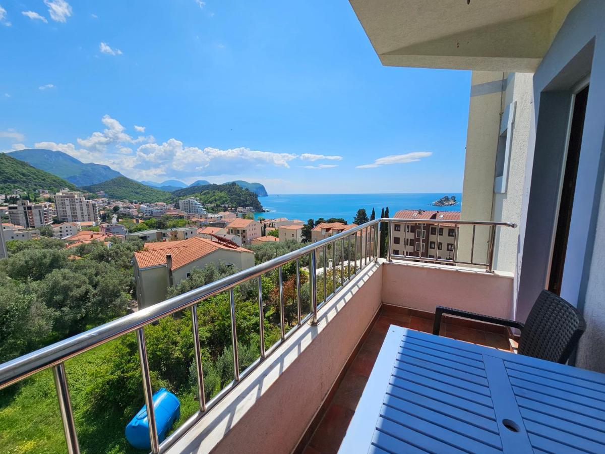 Medin Apartments Bluvista Petrovac Ngoại thất bức ảnh
