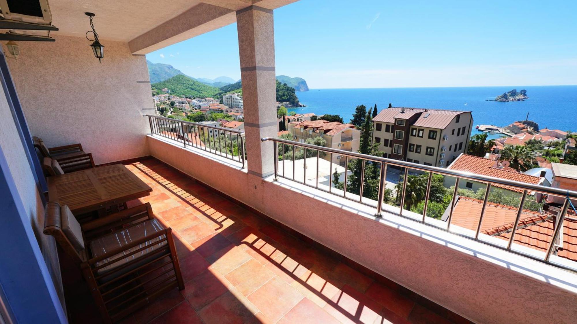 Medin Apartments Bluvista Petrovac Ngoại thất bức ảnh