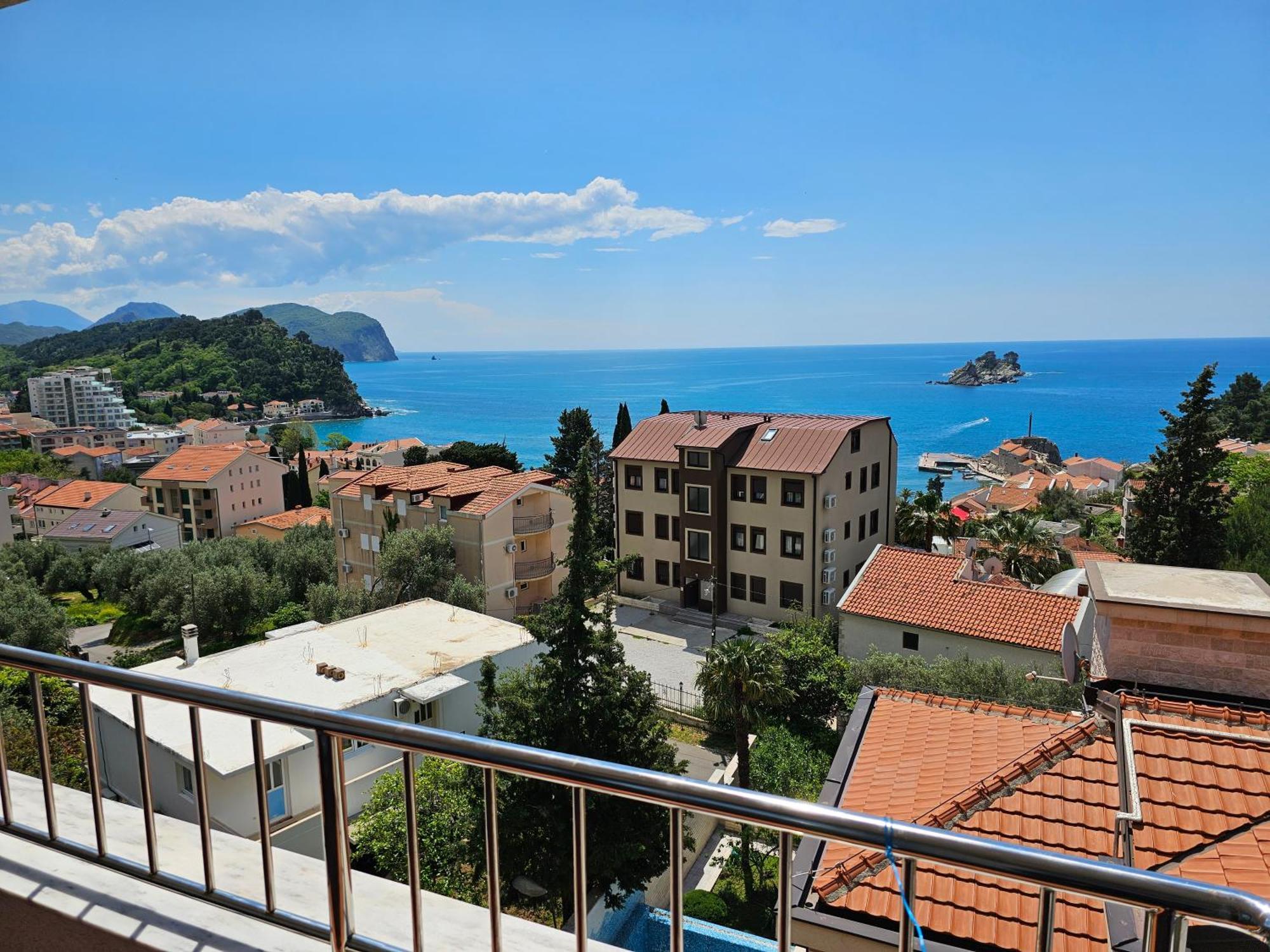 Medin Apartments Bluvista Petrovac Ngoại thất bức ảnh