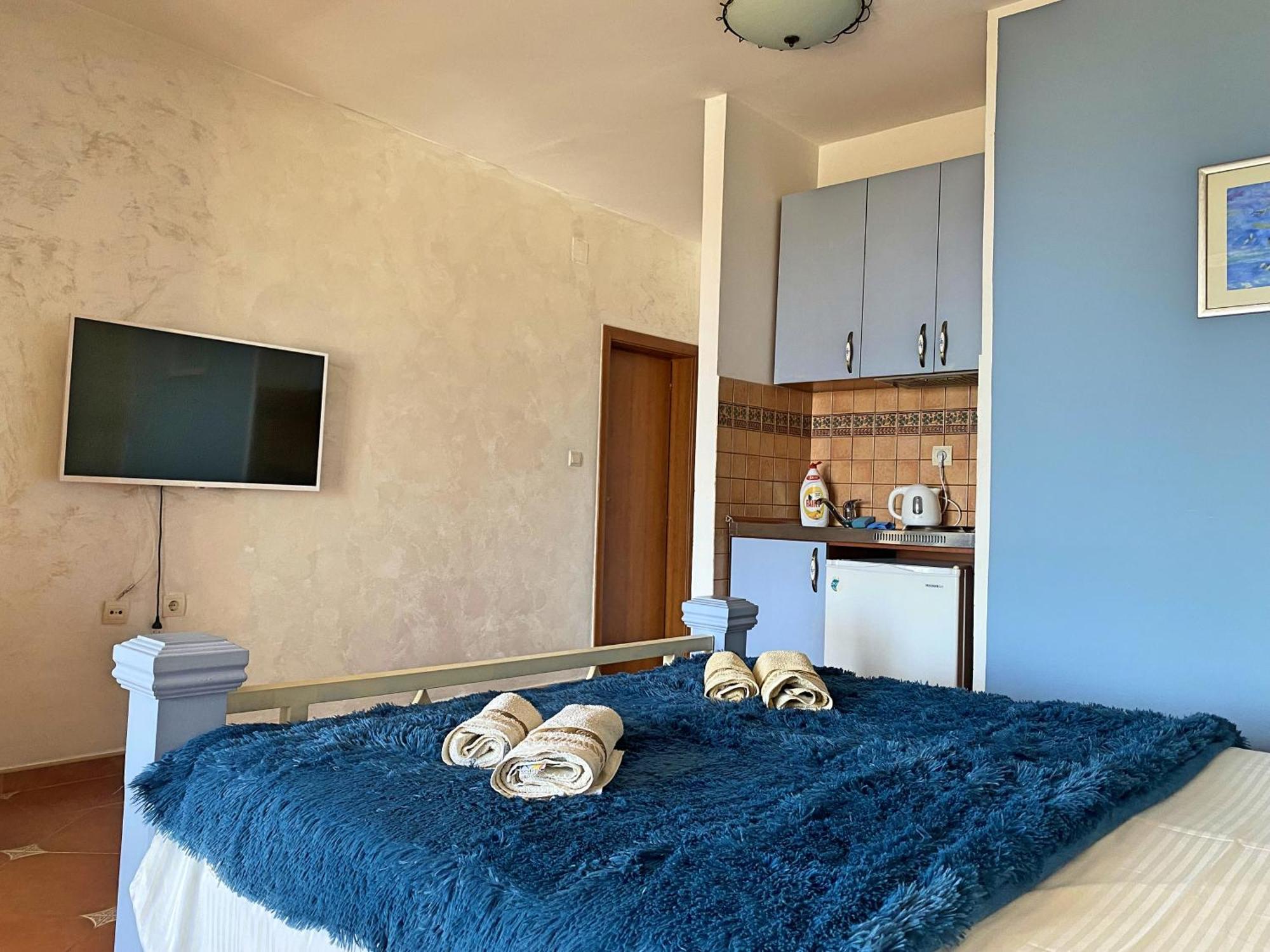 Medin Apartments Bluvista Petrovac Ngoại thất bức ảnh