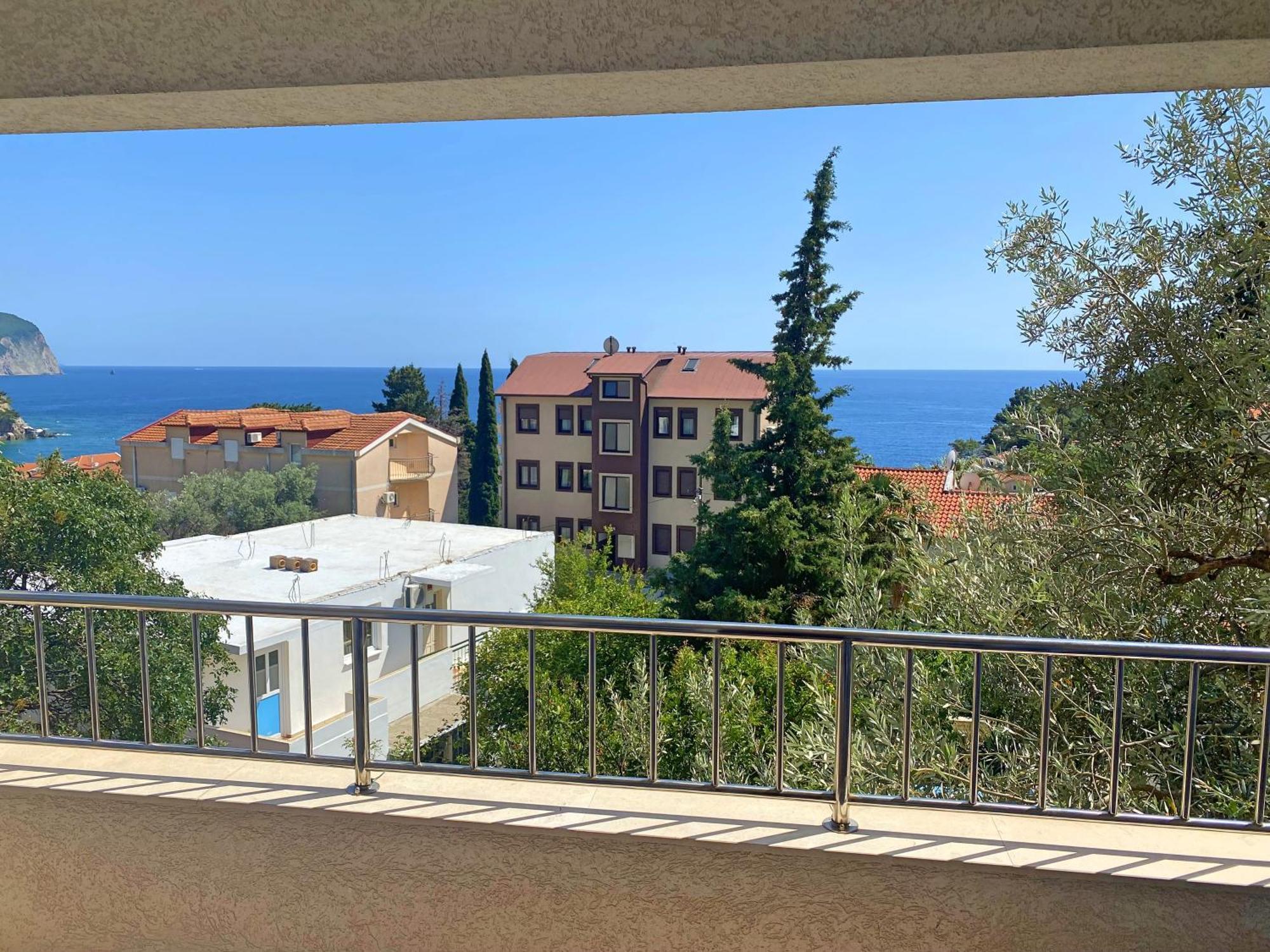 Medin Apartments Bluvista Petrovac Ngoại thất bức ảnh